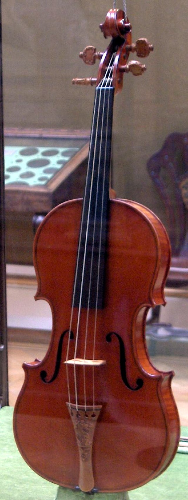 why-are-violins-so-expensive-truth-uncovered-strings-hq